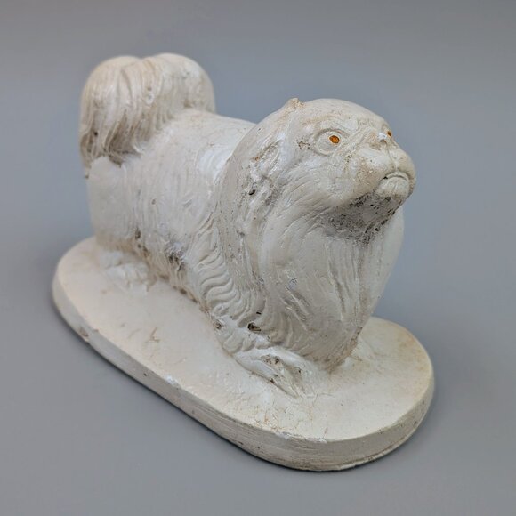 Vintage Chalkware Pekingese Dog Figurine | 1940s–1950s Chalk Ware Statue - Picture 1 of 8